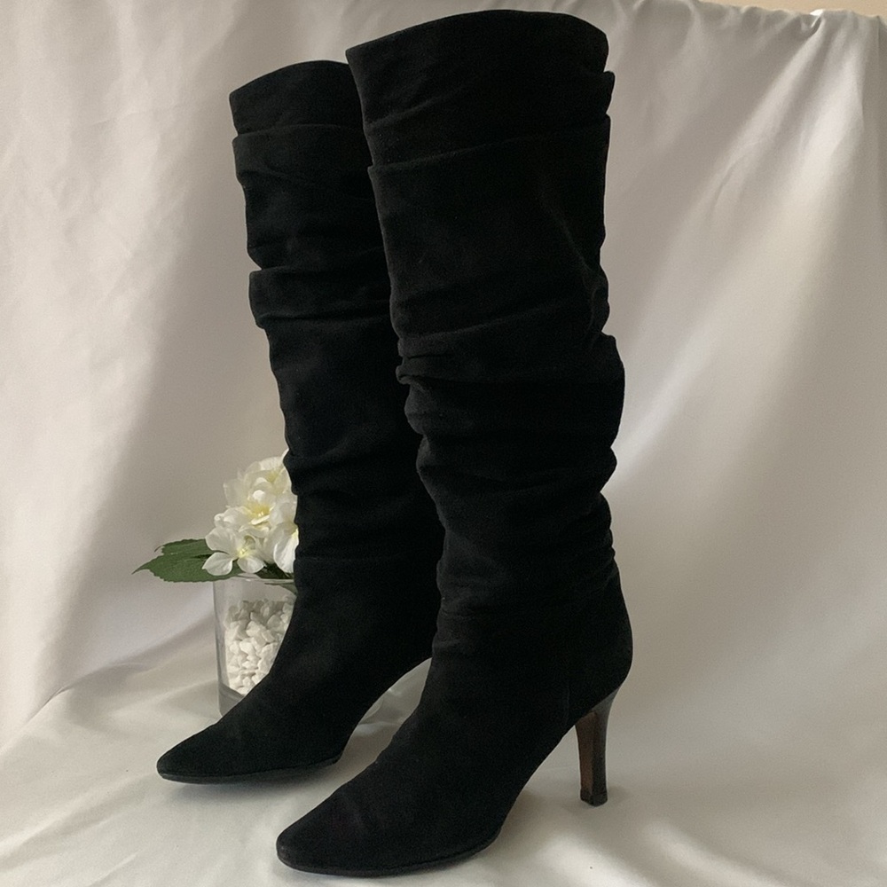 MANOLO BLAHNIk Slouchy Suede Leather Boots